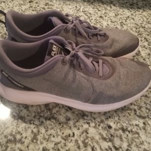 Womens nike sneakers